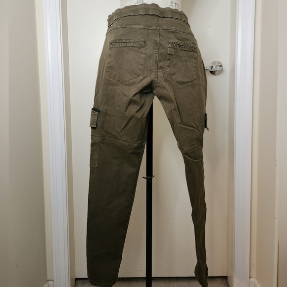 Zara green skinny cargo Khakis - Picture 3 of 12